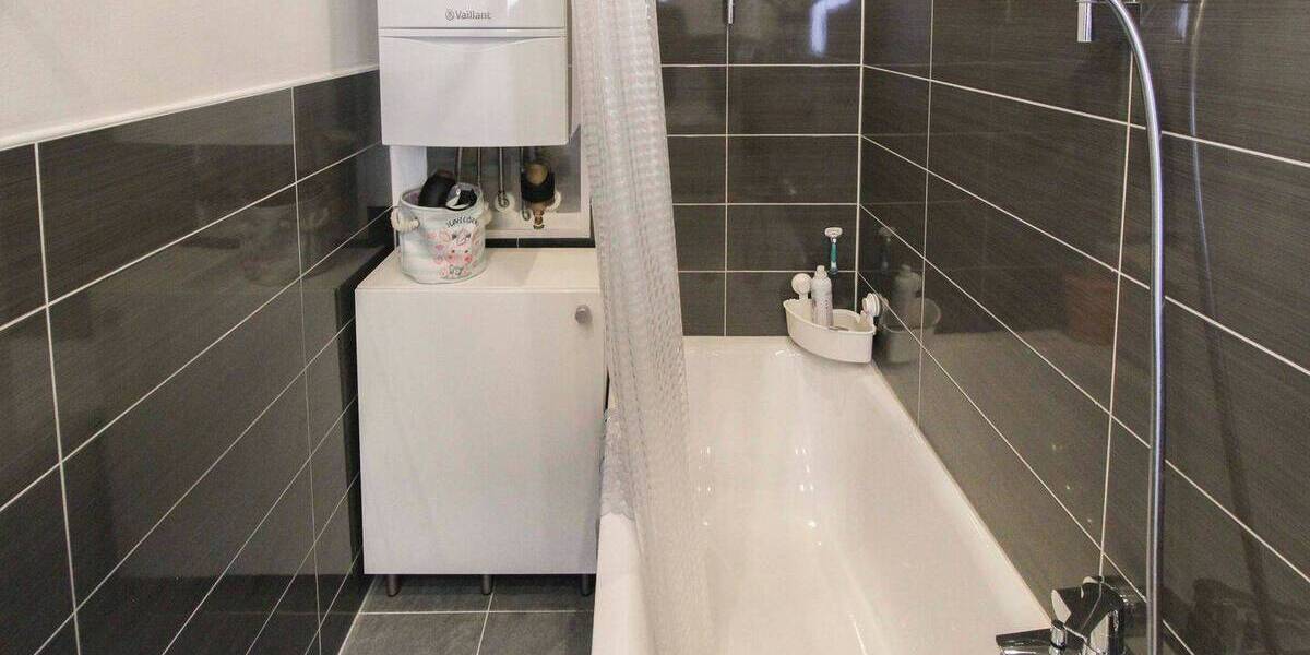 Etagenwohnung Krefeld Stadtmitte - 2 Zimmer, 60 m&sup2;, 149.000&euro; | Angebot:26834662