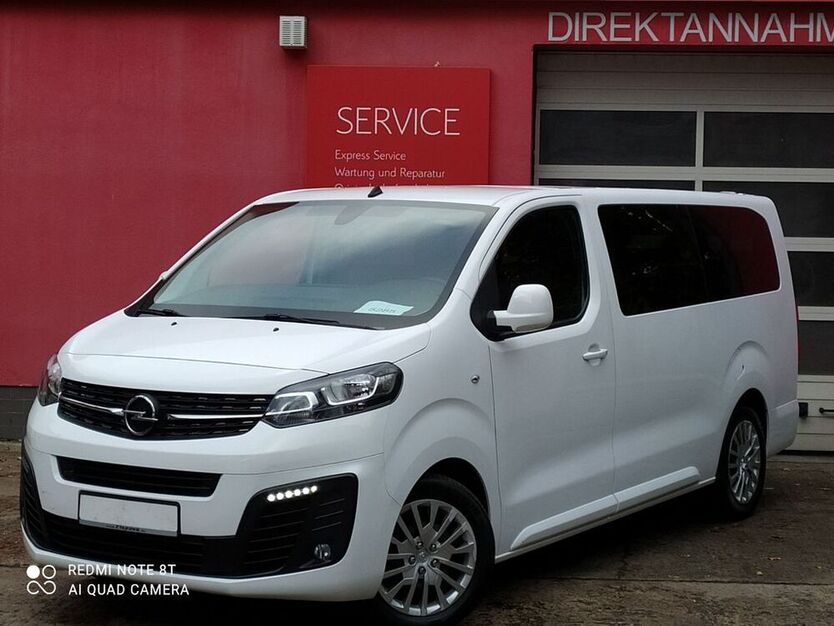 Zafira Life