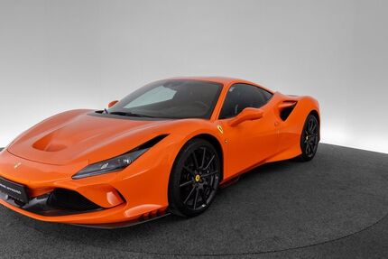 Ferrari F8 25.000 km 299.900 &euro; Singen - Hohentwiel 78224
