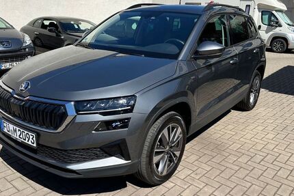 Skoda Karoq 11.700 km 26.900 &euro; Fürth 90762
