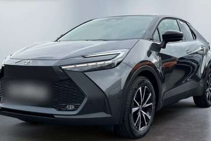 Toyota C-HR 8.900 km 29.780 € Grünwald 82031