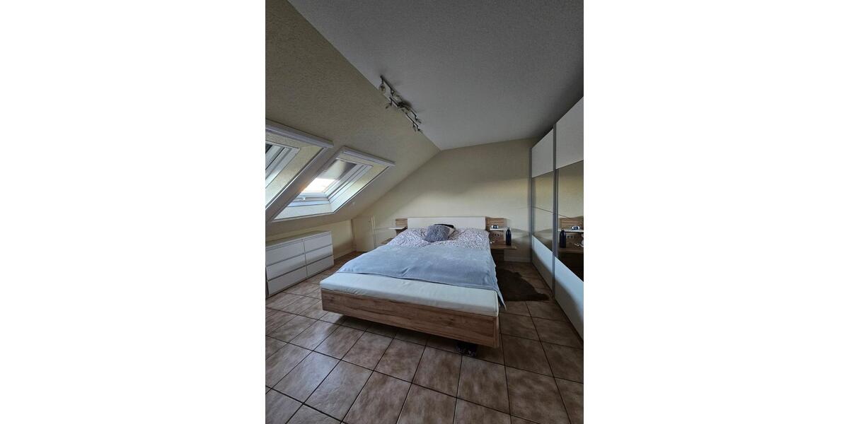 Dachgeschoßwohnung Herne Wanne-Bickern - 2.5 Zimmer, 62 m&sup2;, 545&euro; | Angebot:24848930