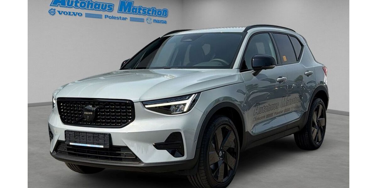 Volvo XC40 4.500 km 43.950 &euro; Strausberg 15344