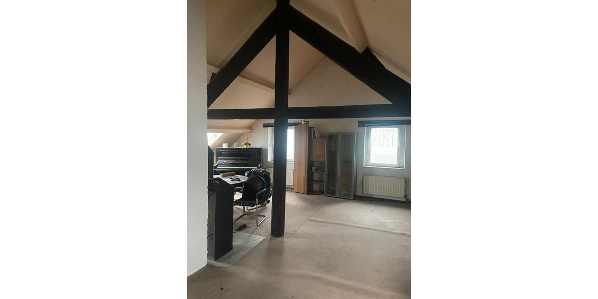 Dachgeschosswohnung 120qm 3 zimmer