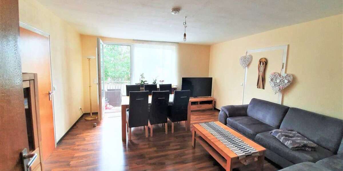 Etagenwohnung Celle Neustadt/Heese - 4 Zimmer, 98 m&sup2;, 610&euro; | Angebot:26422866