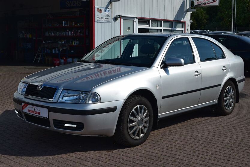 Skoda Octavia 151.200 km 2.290 € Worbis 37339