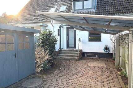 **QUICKBORN** TOP RMH - 3-4 Zim., ca. 100 m² Wfl., Keller, Carport, ca. 283 m² Grdst. uvm. 4 zimmer