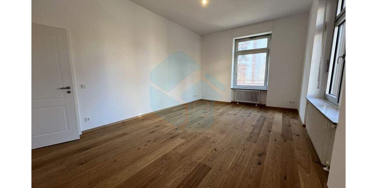 Etagenwohnung Frankfurt Sachsenhausen - 5 Zimmer, 160 m&sup2;, 3.000&euro; | Angebot:25564516