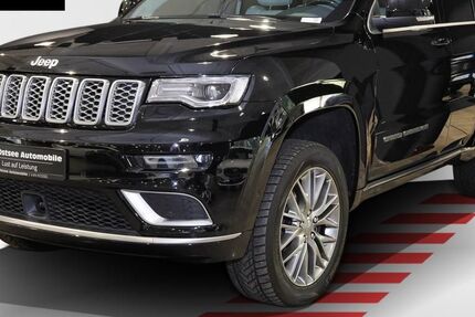 Jeep Grand Cherokee 118.500 km 28.490 € Hamburg-Alstertal 22339