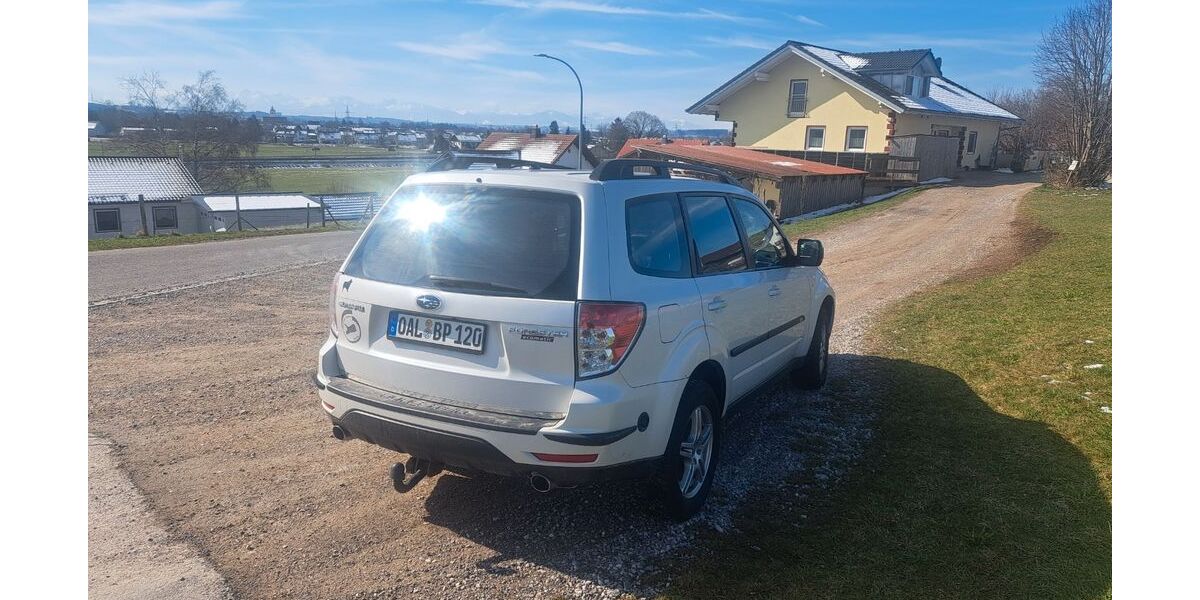 Subaru Forester 128.000 km 9.000 &euro; Biessenhofen 87646