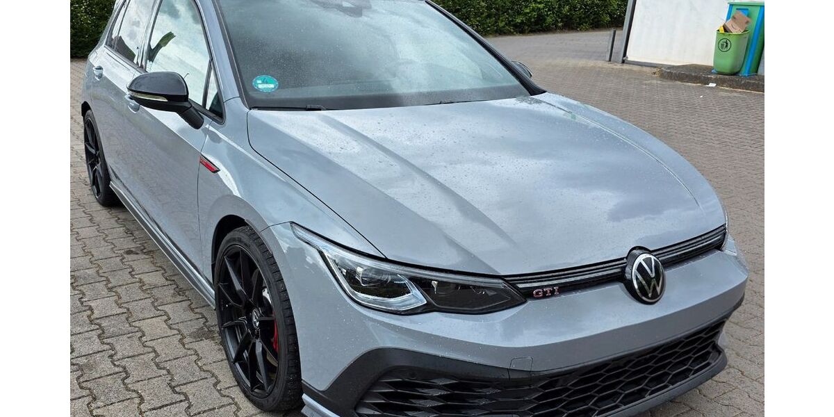VW Golf 57.217 km 28.650 &euro; Langenlonsheim 55450