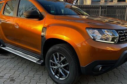 Dacia Duster 65.358 km 11.900 &euro; Frankfurt am Main / Bergen-Enkheim 60388