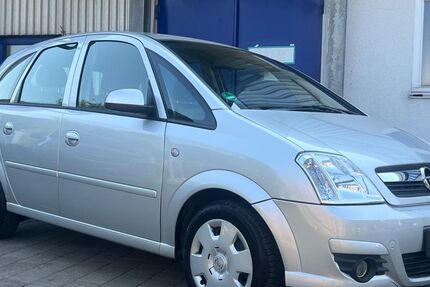 Opel Meriva 103.000 km 2.990 &euro; Lichtenstein Unterhausen 72805