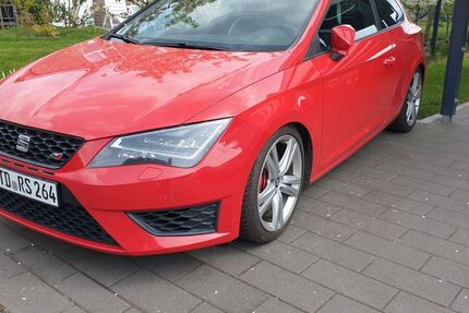 Seat Leon 108.000 km 13.800 &euro; Heeslingen 27404