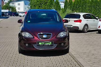 Seat Altea 128.000 km 3.599 &euro; Paderborn 33102