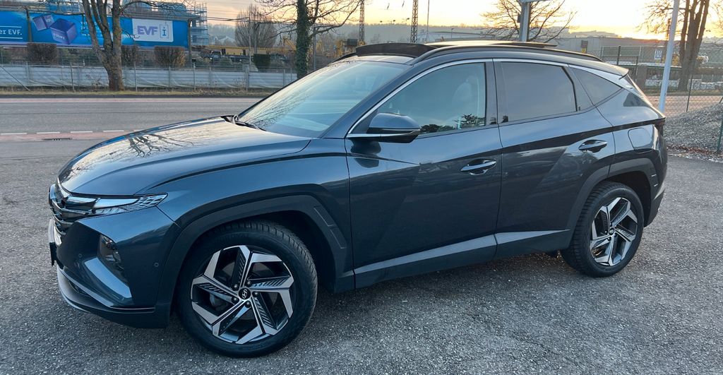 Hyundai TUCSON 89.000 km 23.850 &euro; Gammelshausen 73108