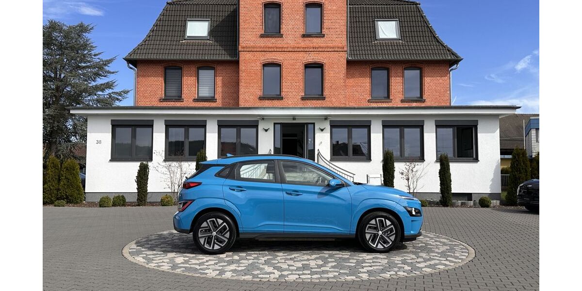 Hyundai KONA Elektro 44.386 km 17.950 &euro; Rotenburg Lispenhausen 36199