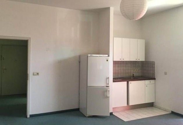 Appartement in Zwickau-Zentrum mit MINIKÜCHE und BALKON - Mehrfamilienhaus, Wohnhaus Zwickau | Angebot:25923984
