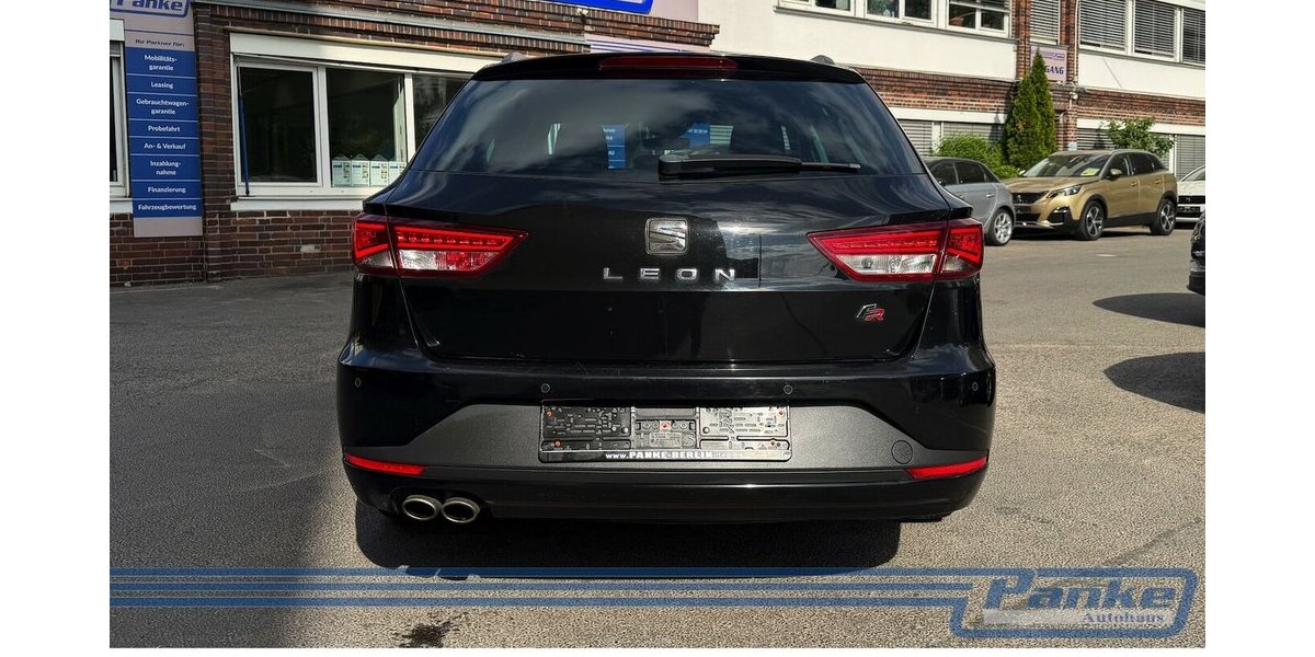 Seat Leon FR 150 TSI*NAV*LED*SHZ*Carplay*PDC*Sound* 155.730 km 10.890 &euro; Berlin 13187