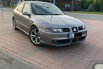 Seat Leon 320.000 km 3.750 &euro; Bornhöved 24619