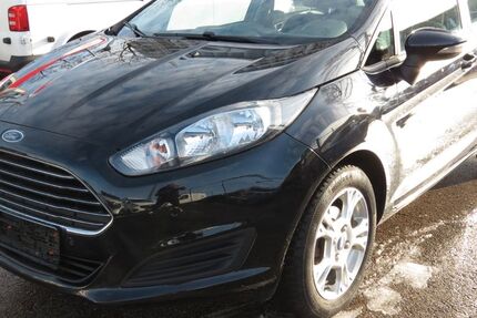 Ford Fiesta 145.100 km 4.500 &euro; Rosenheim 83026