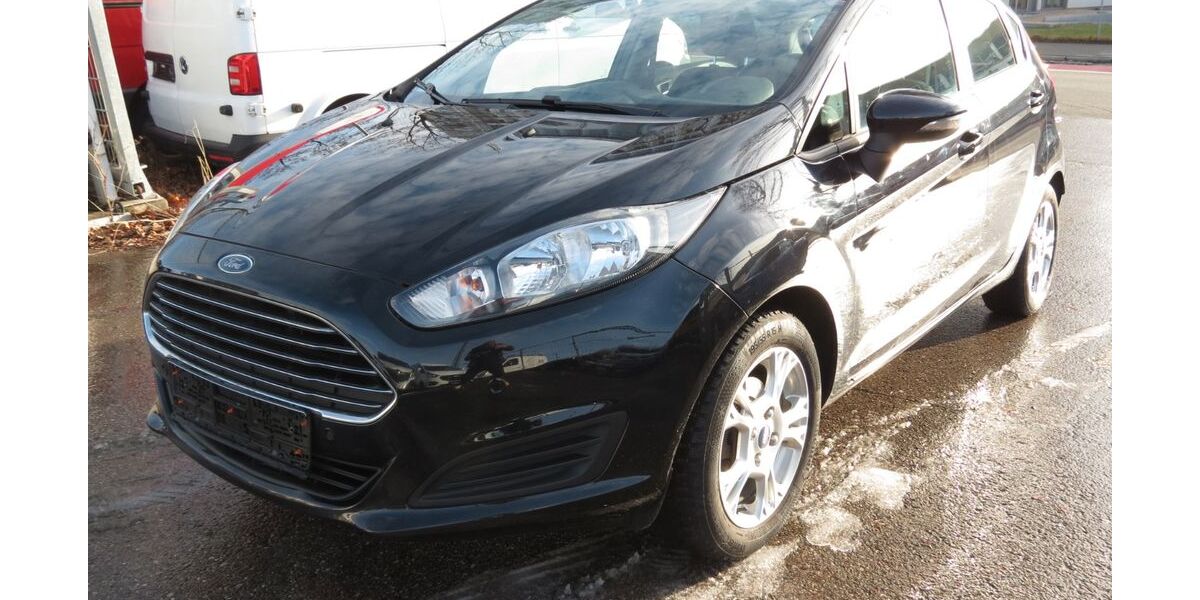 Ford Fiesta 145.100 km 4.500 &euro; Rosenheim 83026