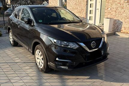 Nissan Qashqai 92.150 km 17.500 &euro; Großbeeren 14979