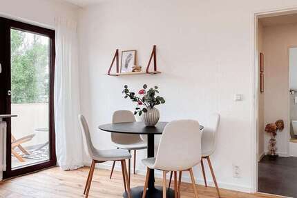 Wohnung zum Kaufen in Leonberg 299.999 € 81.09 m² 3 zimmer