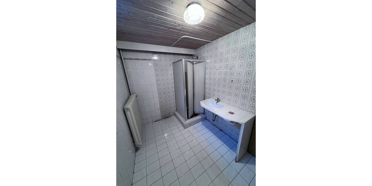 Mehrfamilienhaus, Wohnhaus Sinzing Saxberg - 6 Zimmer, 207 m&sup2;, 399.000&euro; | Angebot:25745210