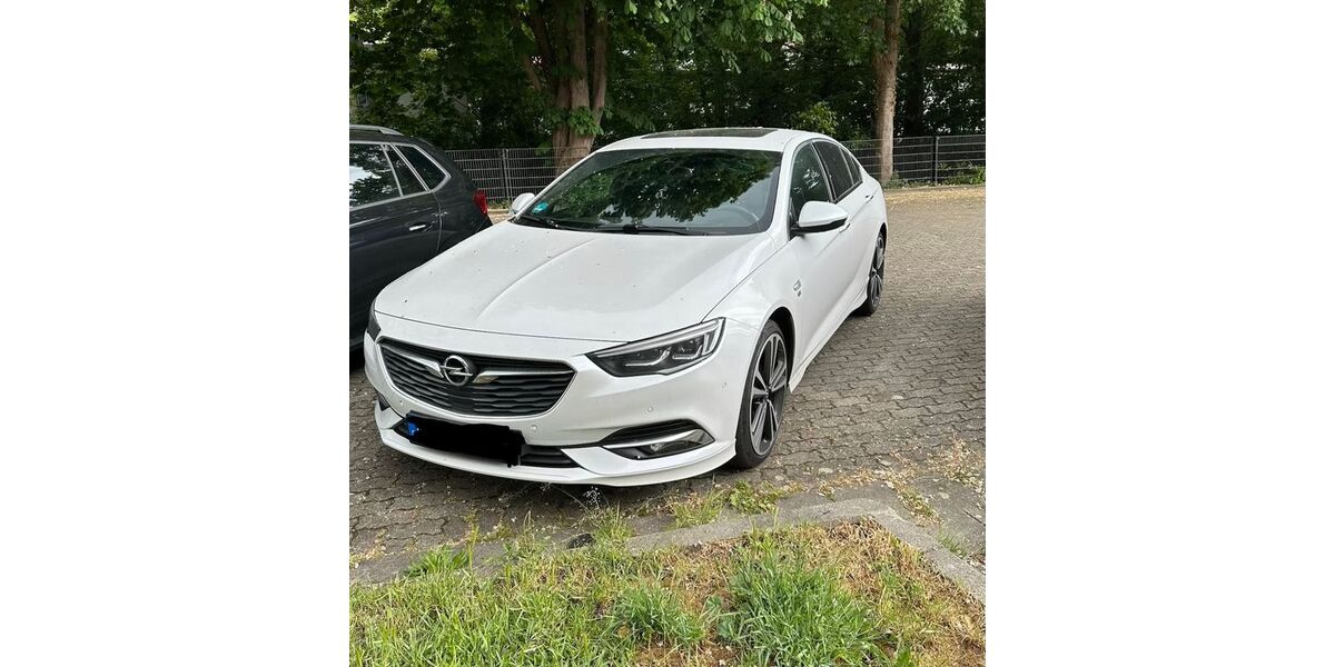 Opel Insignia 131.000 km 13.200 &euro; Lambrecht 67466