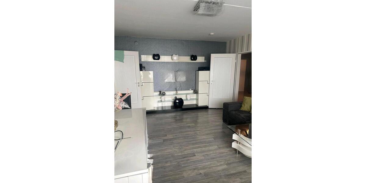 Etagenwohnung Fulda Kohlhaus - 4 Zimmer, 100 m&sup2;, 275.000&euro; | Angebot:26886474