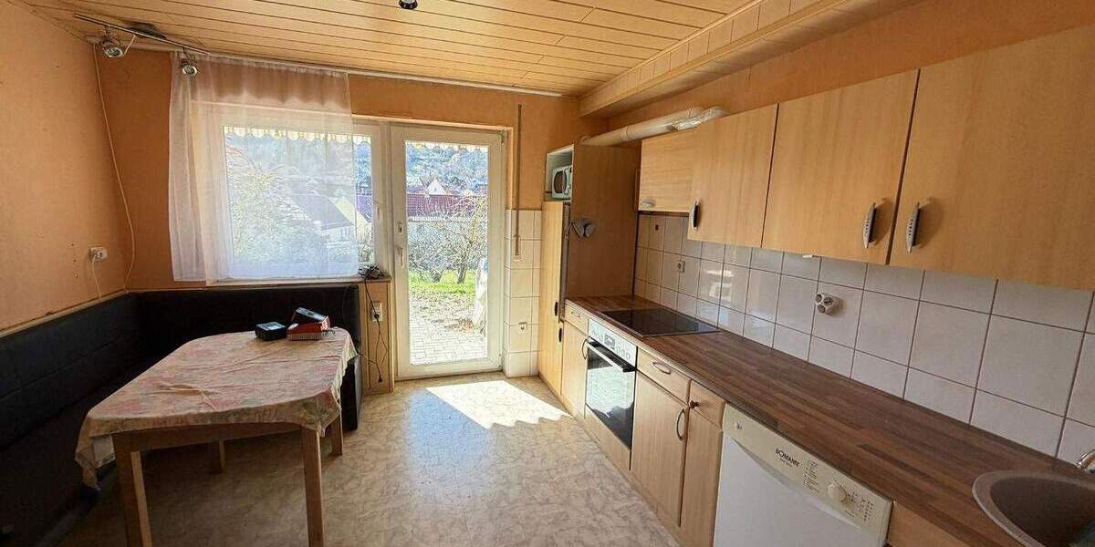 Mehrfamilienhaus, Wohnhaus Weil der Stadt Münklingen - 9 Zimmer, 189 m&sup2;, 739.000&euro; | Angebot:25358130