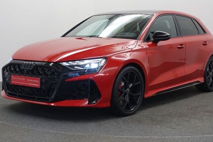 Audi RS3 5.900 km 63.450 € Weißenburg 91781