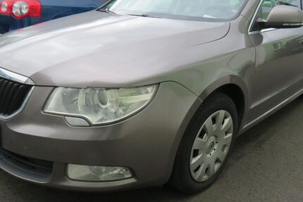 Skoda Superb 351.637 km 2.299 &euro; Andernach 56626