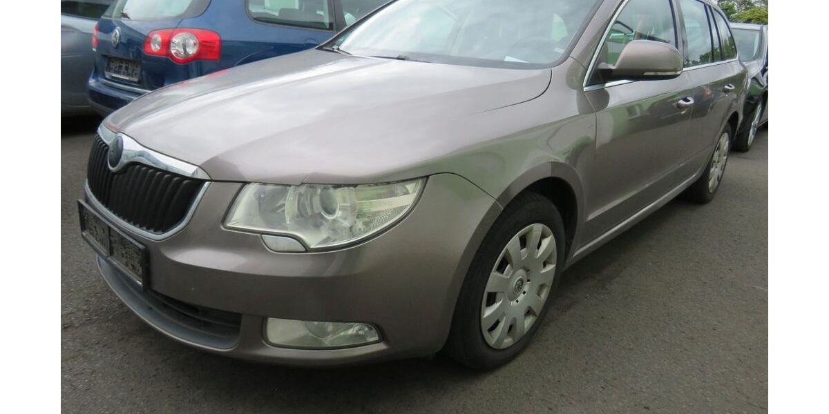 Skoda Superb 351.637 km 2.299 &euro; Andernach 56626