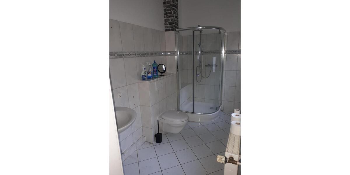 Erdgeschoßwohnung Remscheid Remscheid-Süd - 2.5 Zimmer, 70 m&sup2;, 450&euro; | Angebot:25238957