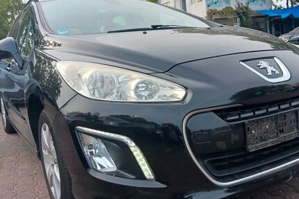 Peugeot 308 135.362 km 2.650 &euro; Frankfurt 60486