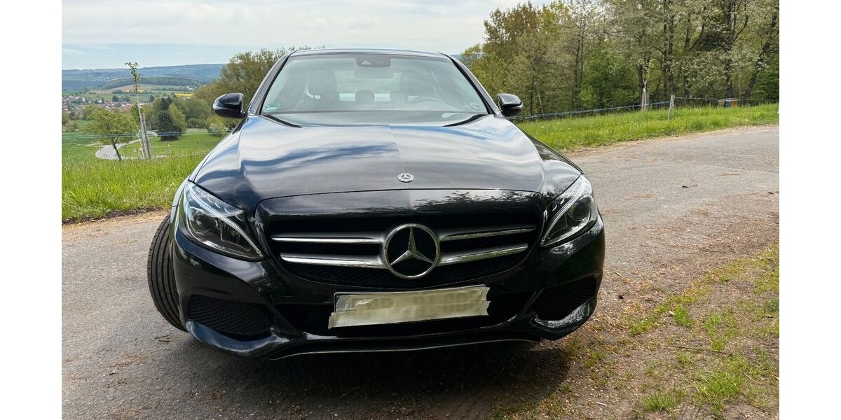 Mercedes-Benz C 250 64.479 km 32.000 &euro; Böllstein 64753