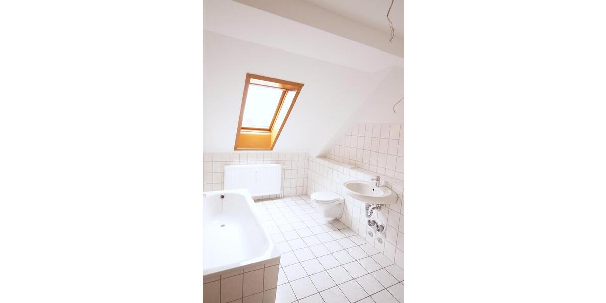 Etagenwohnung Pößneck - 2 Zimmer, 43 m&sup2;, 280&euro; | Angebot:26297192