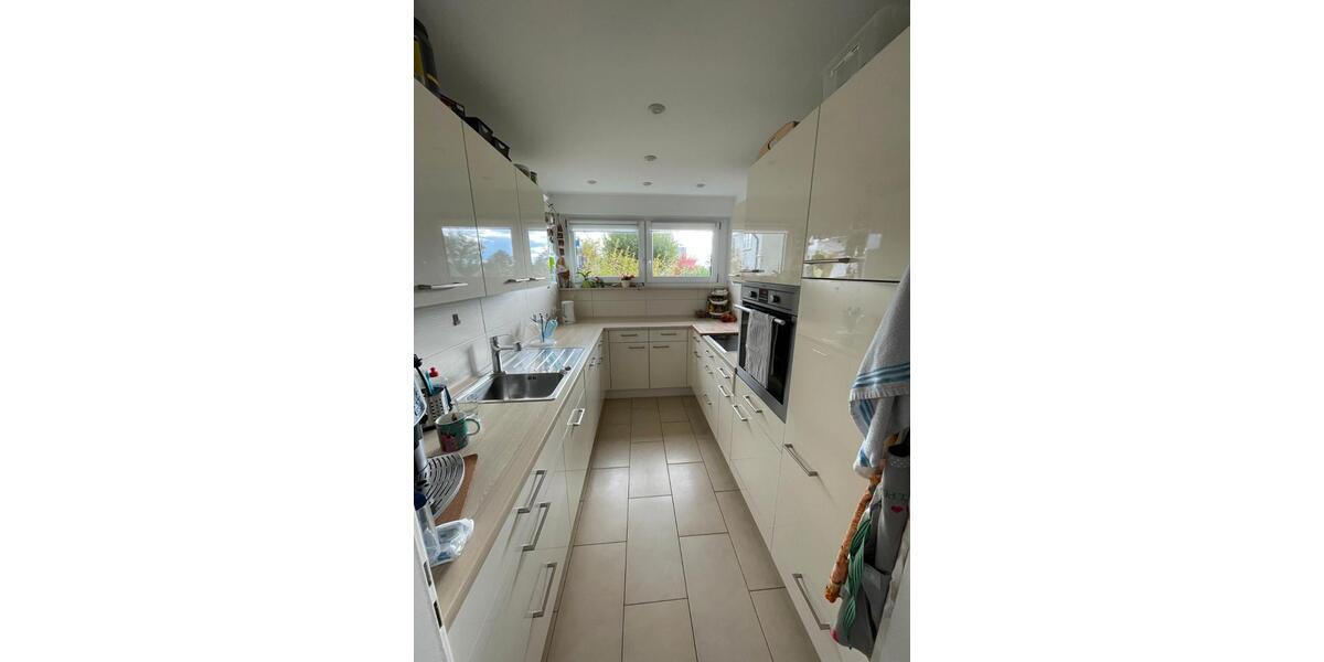 Etagenwohnung Radolfzell am Bodensee - 3 Zimmer, 83 m&sup2;, 380.000&euro; | Angebot:27014483