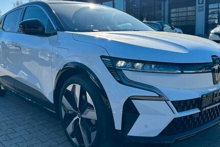 Renault Megane 32.300 km 24.990 &euro; Wiesmoor 26639