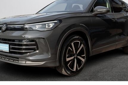 VW Tiguan 9.350 km 43.490 &euro; Hamburg 22457