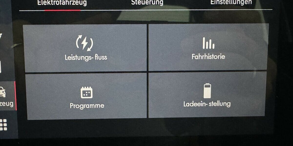 Fiat 500e Action Carplay Android Automatik 1.Hand 11.600 km 12.600 &euro; Lich 35423