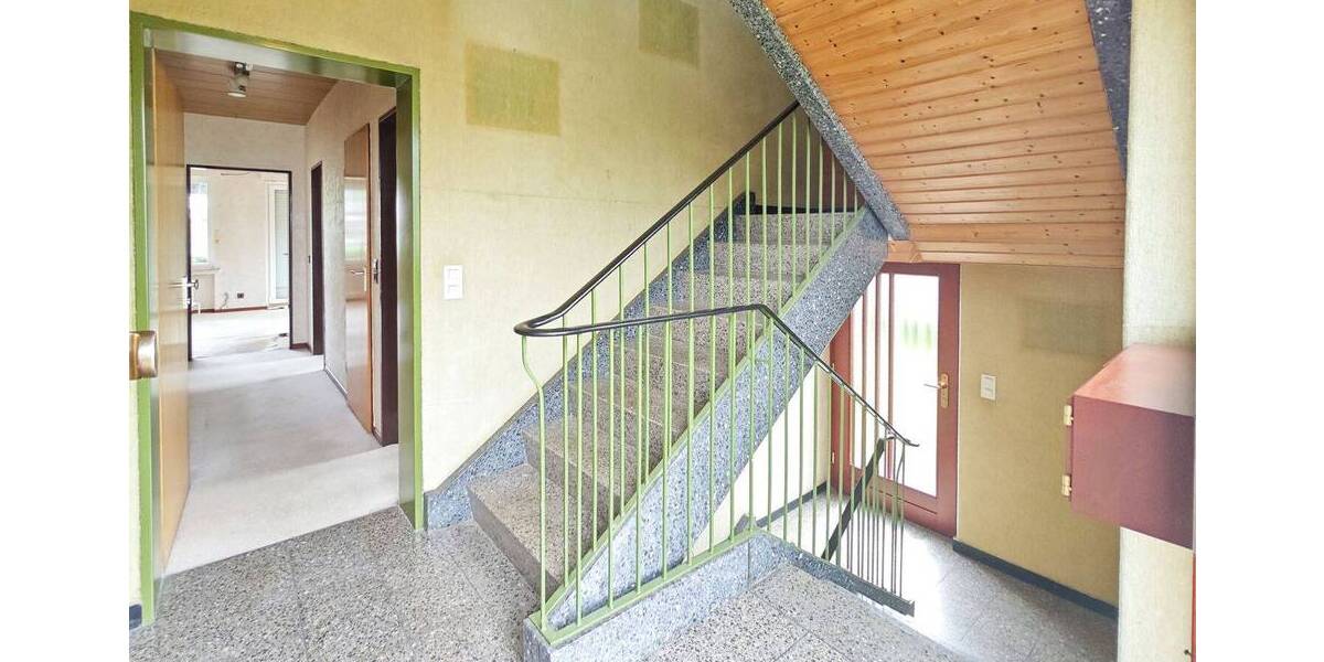 Mehrfamilienhaus, Wohnhaus Bremen Burg-Grambke - 6 Zimmer, 143 m&sup2;, 376.000&euro; | Angebot:26820353