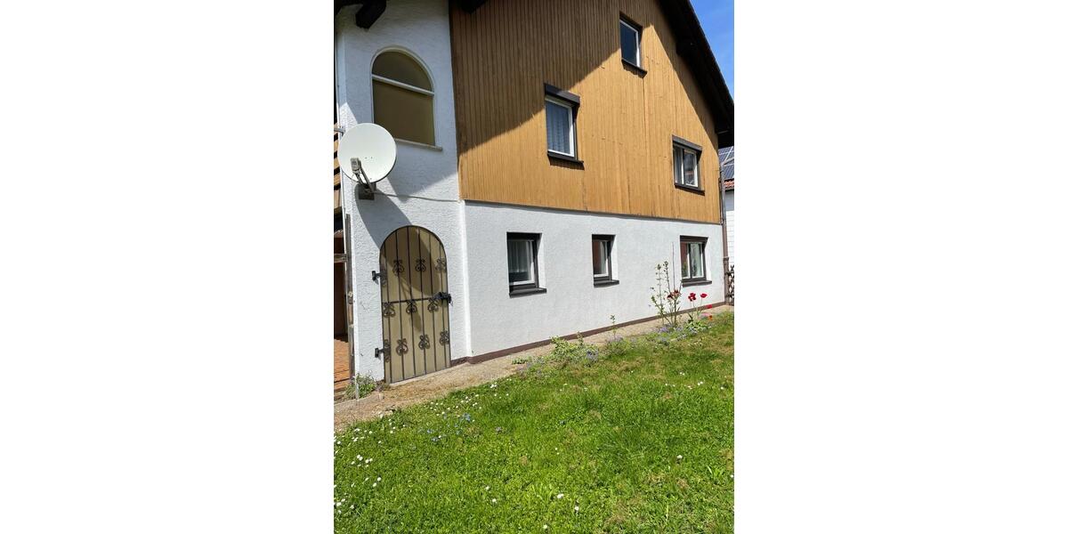 Einfamilienhaus Osterhofen - 5 Zimmer, 140 m&sup2;, 179.000&euro; | Angebot:26087712