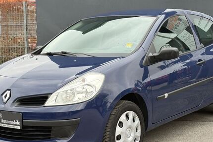 Renault Clio 76.700 km 4.200 € Essen 45139