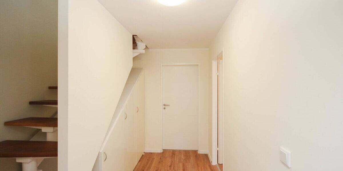 Reihenmittelhaus Meerbusch Strümp - 3 Zimmer, 125 m&sup2;, 1.750&euro; | Angebot:23957242