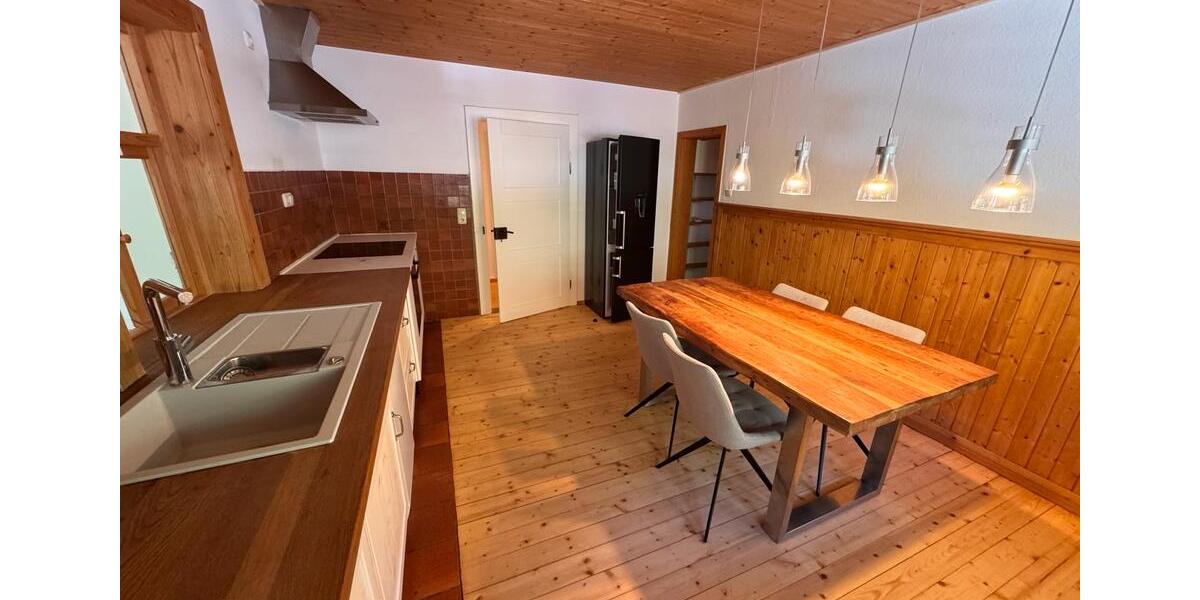 Etagenwohnung Kochel am See - 3 Zimmer, 88 m&sup2;, 1.350&euro; | Angebot:26391727