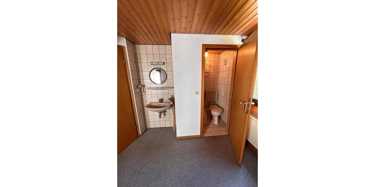 Mehrfamilienhaus, Wohnhaus Bernkastel-Kues Kues - 9 Zimmer, 285 m&sup2;, 2.300&euro; | Angebot:26238173