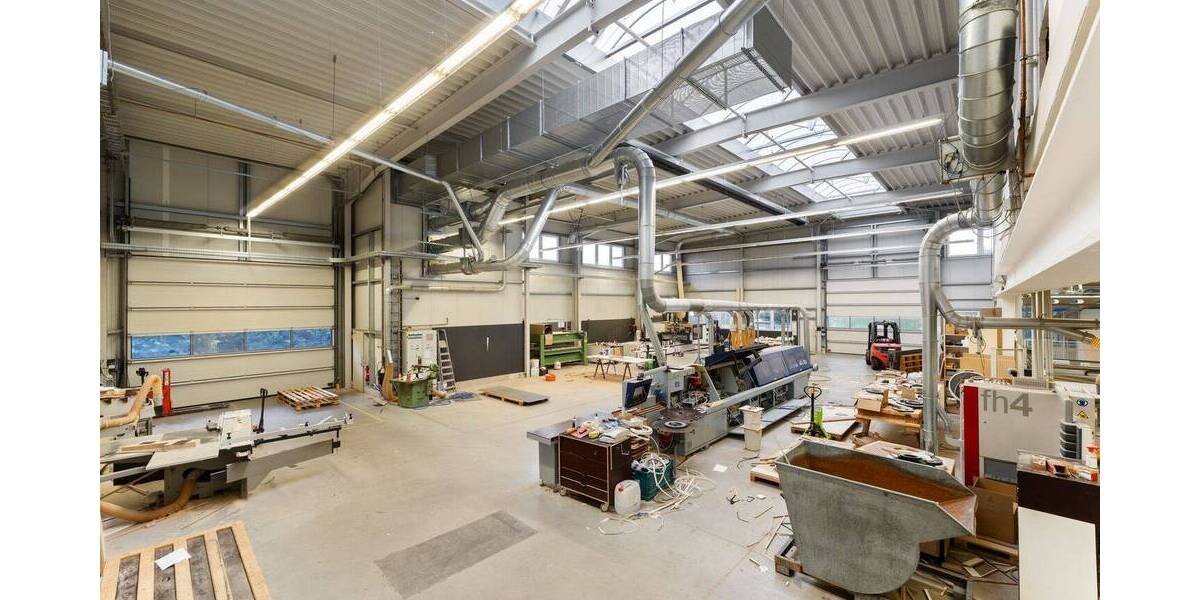 Ihr neuer Unternehmensstandort in Neuss: Moderne Gewerbehalle mit repräsentativem Bürotrakt zimmer